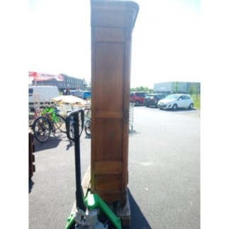 ARMOIRE A PORTE ITALIENNE EN NOYER