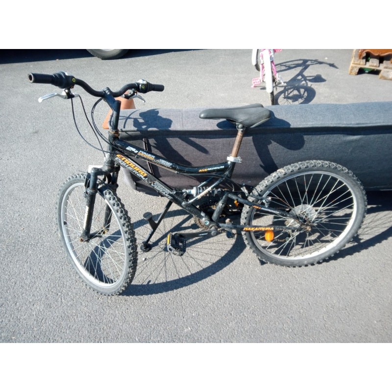 VELO ENFANT NOIR 24 *1.95
