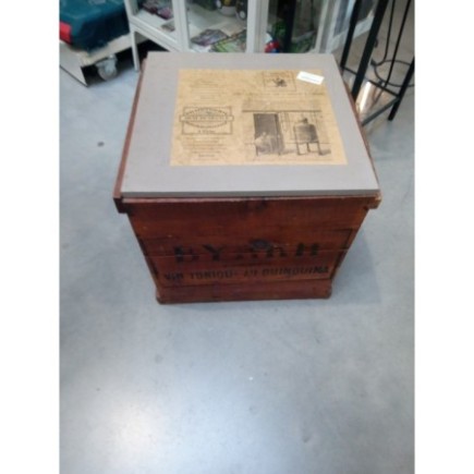CAISSE VIN DESIGN 45.5 X 45.50 X 46