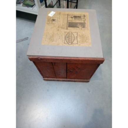 CAISSE VIN DESIGN 45.5 X 45.50 X 46