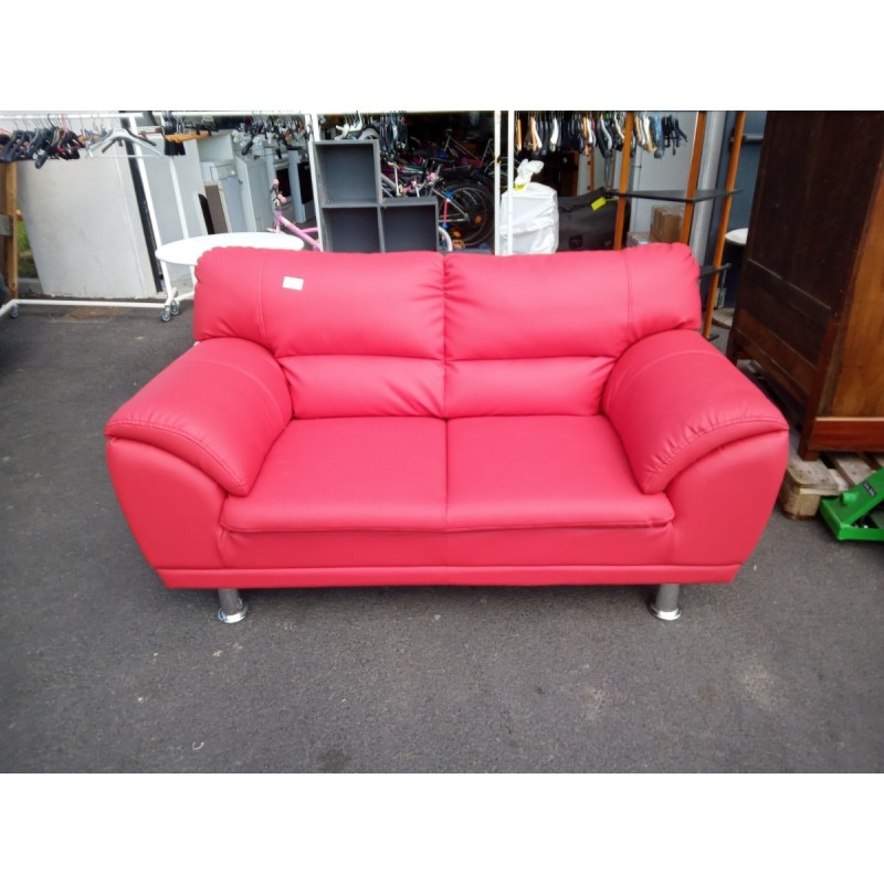 CANAPE 2 PLACES EN CUIR ROUGE