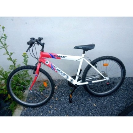 VTT TMAN 26 POUCES BLANC ET ROUGE