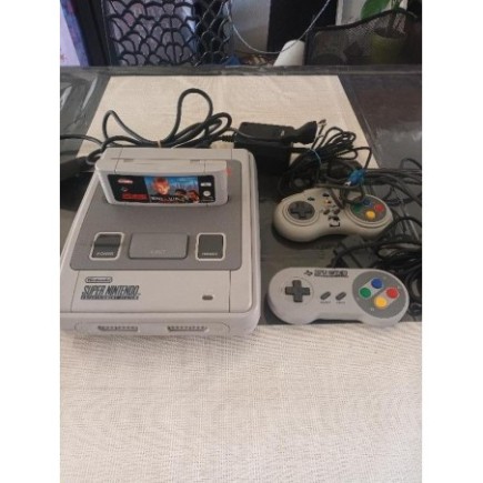 CONSOLE RETRO SUPER NINTENDO 2 MANETTES ET UN JEU 