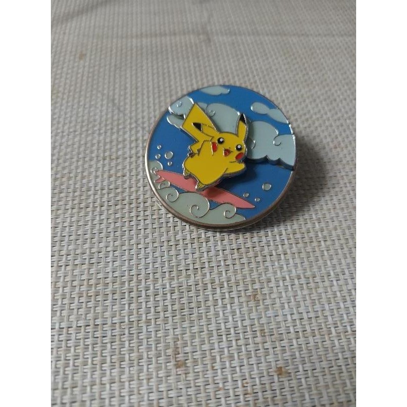 GROS PIN'S POKEMON PIKACHU
