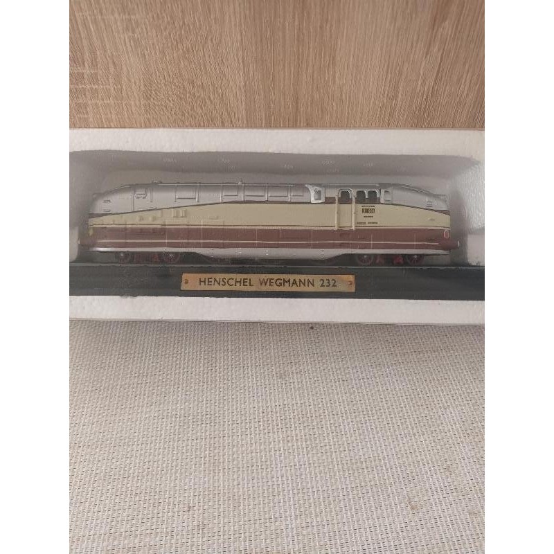 TRAIN DE COLLECTION HENSXHEL WEGMANN 232