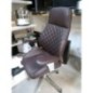 FAUTEUIL CUIR ETAT NEUF