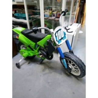 MOTO ENFANT ELECTRIQUE VERTE + CHARGEUR