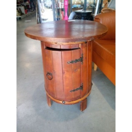 TABLE BAR