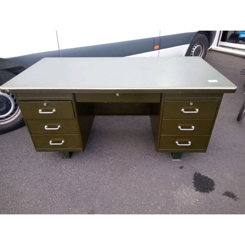 BUREAU ADMINISTRATIF