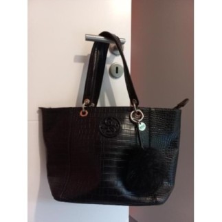 SAC NOIR GUESS TAILLE HAUTEUR 26 CM X  LONGUEUR 42 CM X LARGEUR 14.5 CM