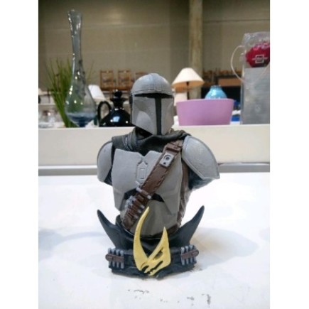 MANDALORIAN 