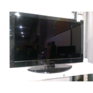 TELEVISEUR TOSHIBA 103 CM + TELECOMMANDE 