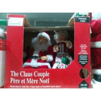 PERE ET MERE NOEL