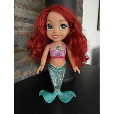 POUPEE DISNEY SIRENE CHANTE + LUMIERE 