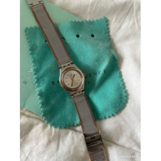 MONTRE SWATCH FEMME
