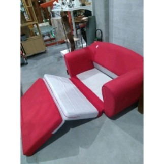 SOFA CONVERTIBLE ROUGE