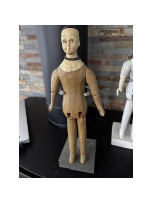 1 STATUETTE BOIS BEIGE 