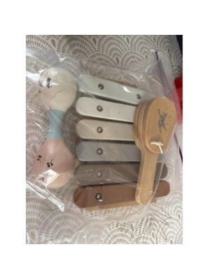 LOT INSTRUMENTS BEBE 