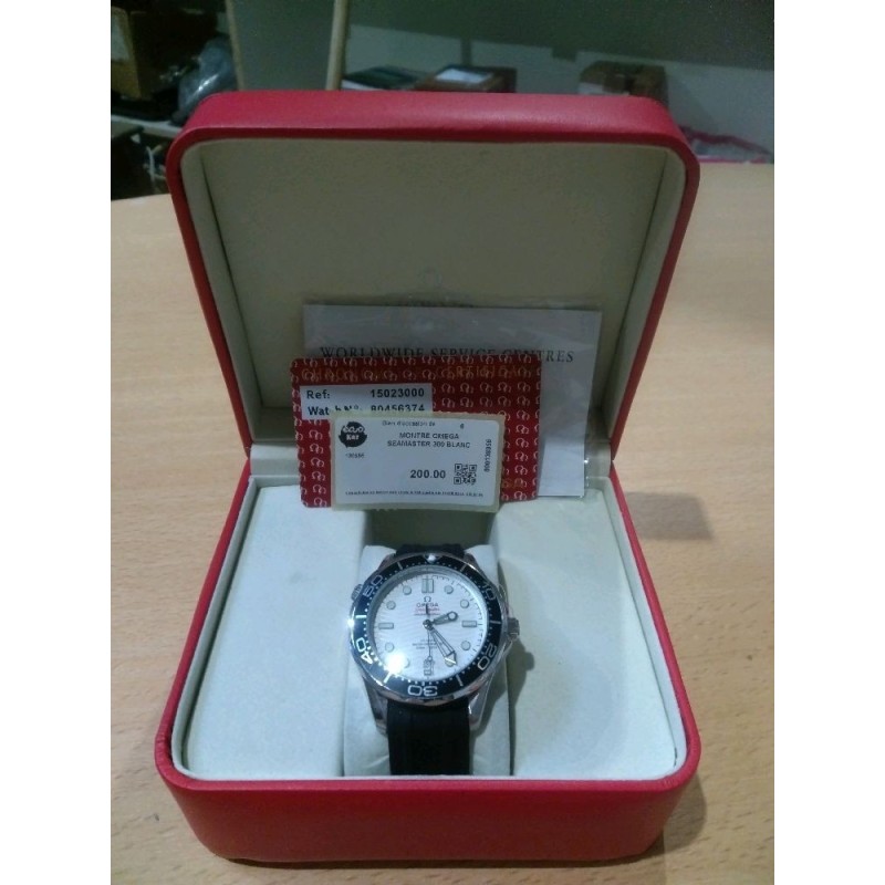 MONTRE OMEGA SEAMASTER 300 BLANC 