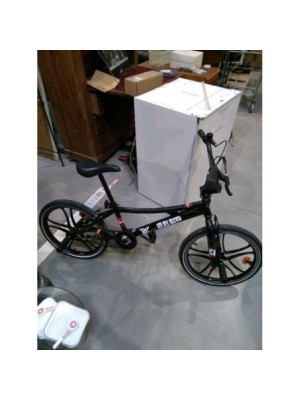 BMX NOIR MICMO XUP + 4 CALLE-PIEDS