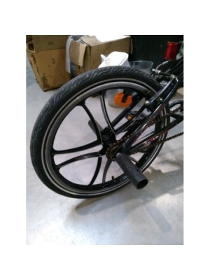 BMX NOIR MICMO XUP + 4 CALLE-PIEDS