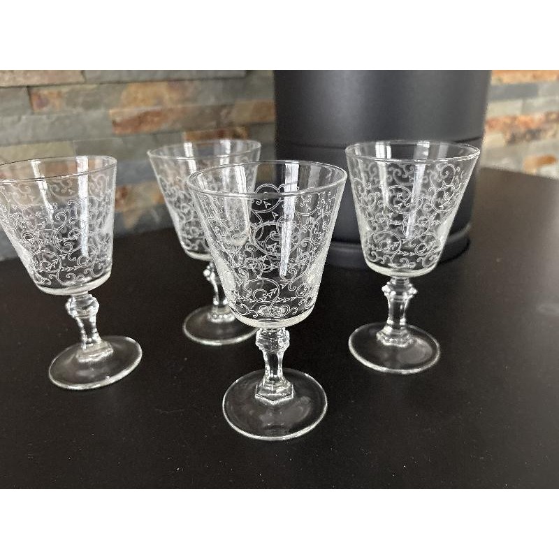 10 PETITS VERRES DECORES 