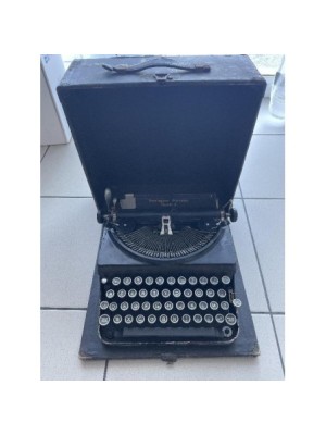 MACHINE A ECRIRE REMI GUYON MODEL 5 