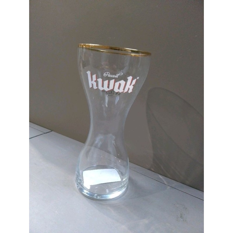NOUVEAU VERRE KWAK