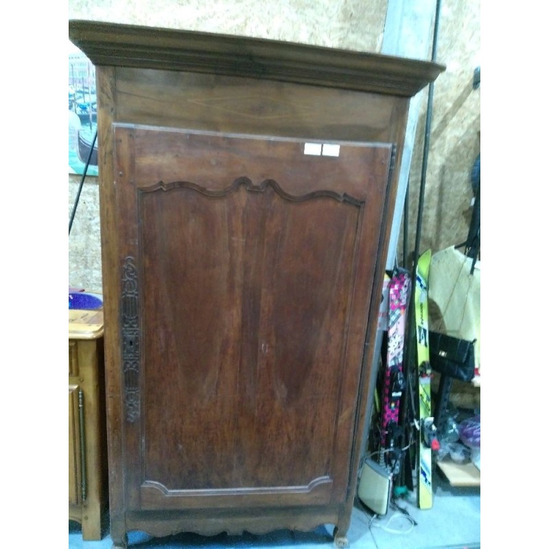 ARMOIRE BONNETIERE LOUIS XV