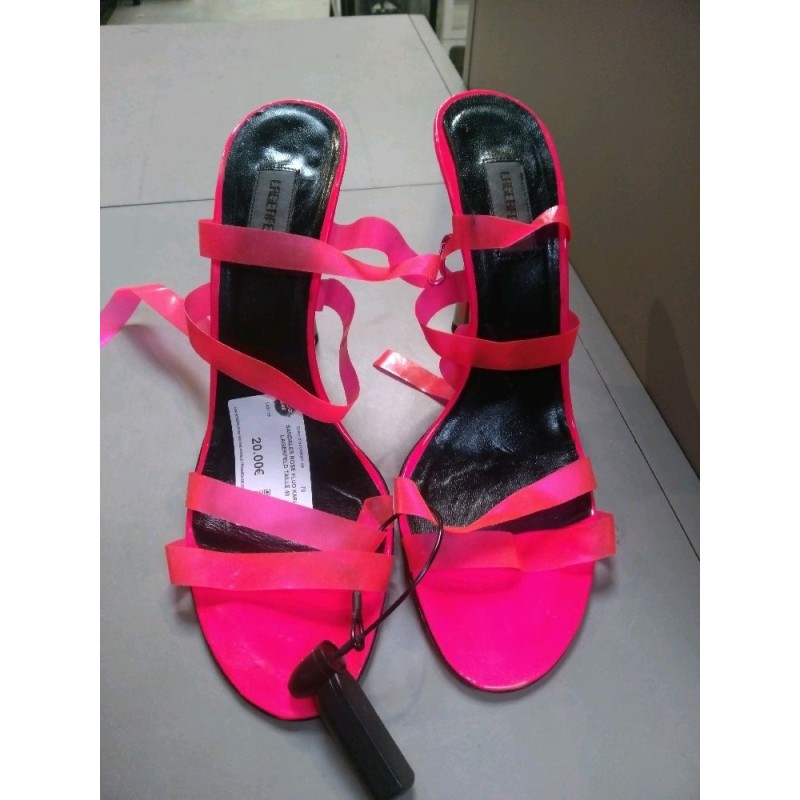 SANDALES ROSE FLUO KARL LAGERFELD TAILLE 40