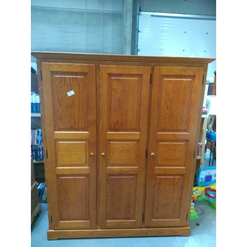 ARMOIRE 3 PORTES EN SAPIN 