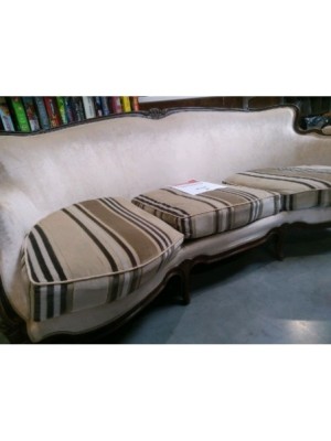 BANQUETTE STYLE LOUIS PHILIPPE