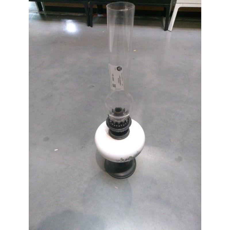 LAMPE ANCIENNE A PETROLE