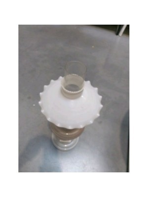 LAMPE ANCIENNE A PETROLE + OPALINE