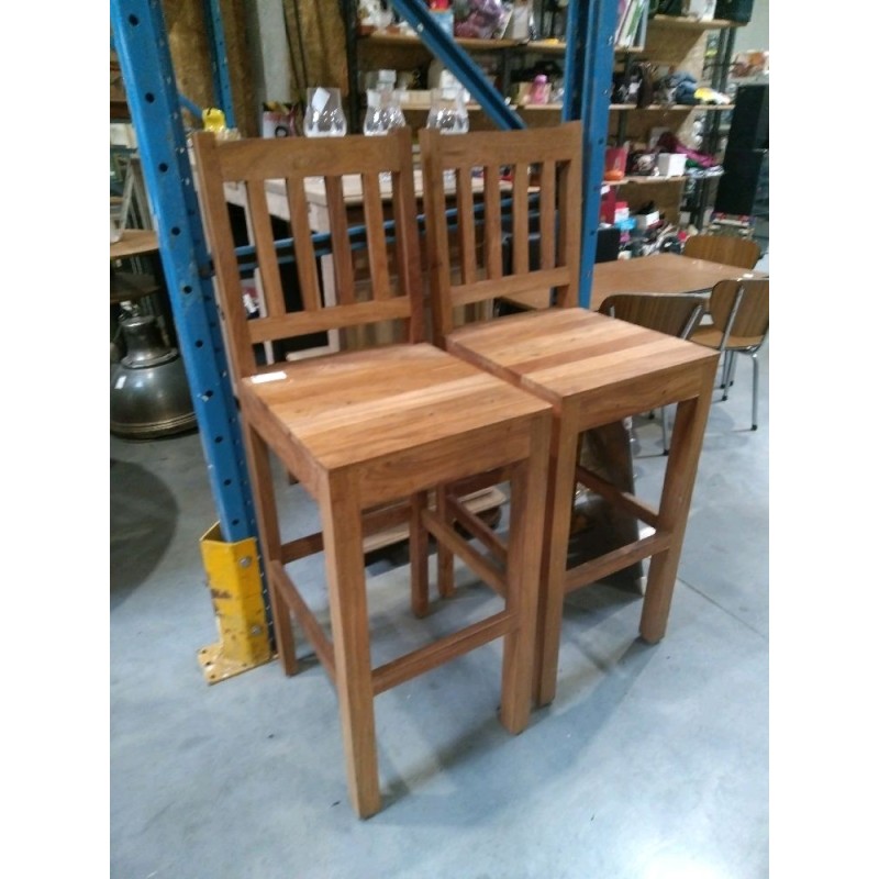 LOT DE DEUX TABOURET EN TECK