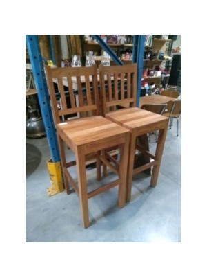 LOT DE DEUX TABOURET EN TECK